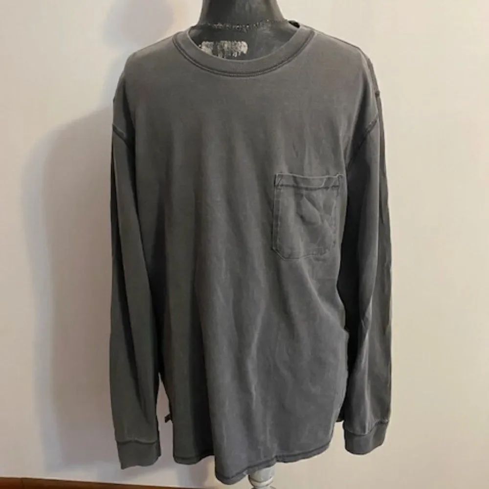 Goodfellow& Co Gray 1 pocket long-sleeve T-shirt, size XL